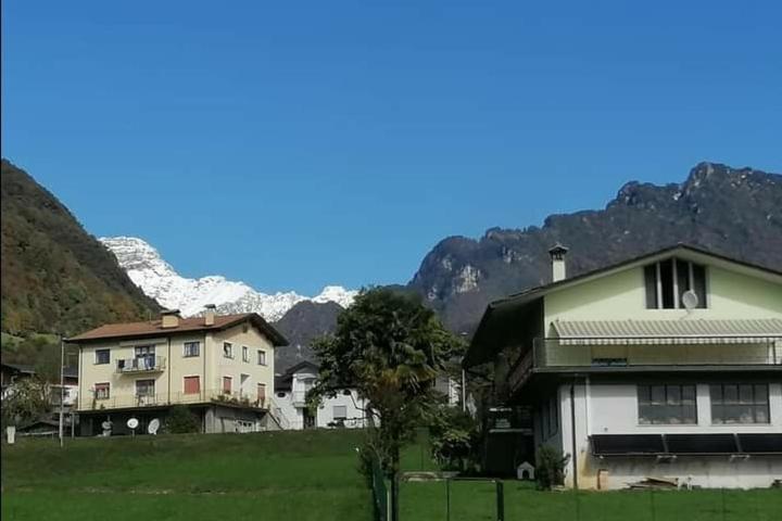 Colori Nel Parco Apartment Cesiomaggiore ภายนอก รูปภาพ